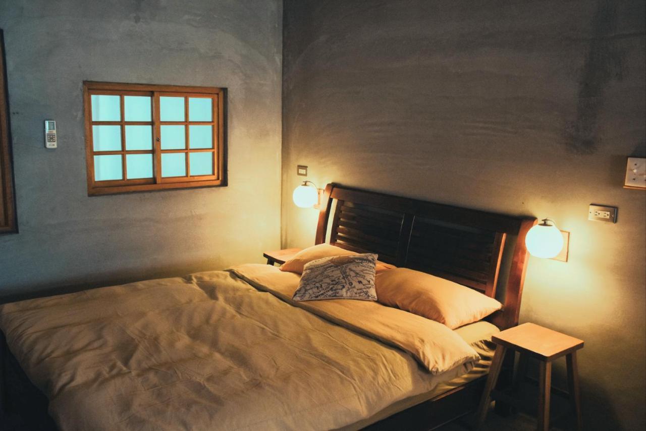 Loku. Tainan Hotel Bagian luar foto
