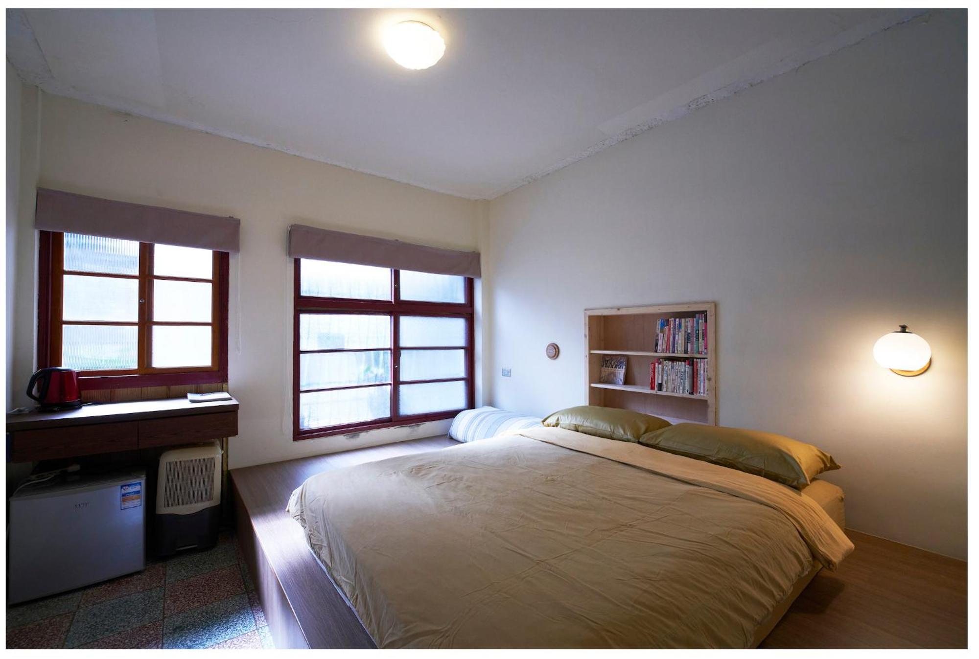 Loku. Tainan Hotel Bagian luar foto